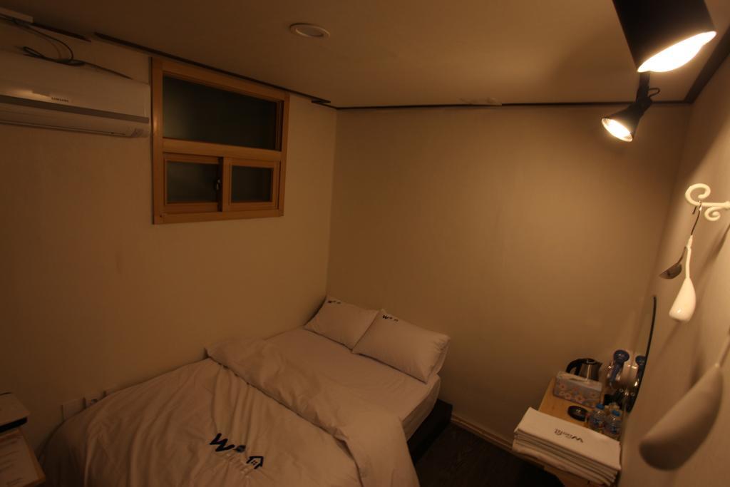 W Mini Hotel Dongdaemoon Seúl Exterior foto